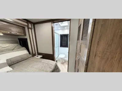 2027 Jayco Seneca photo 9