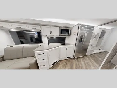 2027 Jayco Seneca photo 6