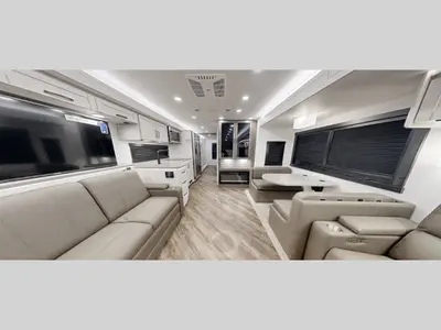 2027 Jayco Seneca photo 3