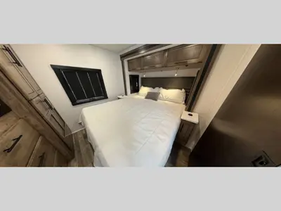 2027 Jayco Seneca XT photo 5