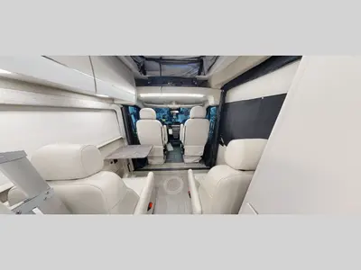 2027 Jayco Swift photo 3