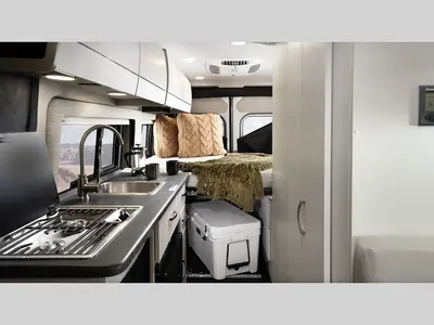 2027 Jayco Swift photo 2