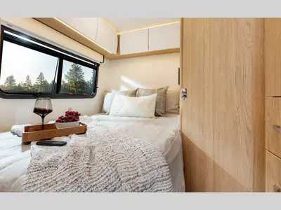 2027 Leisure Travel Unity photo 7