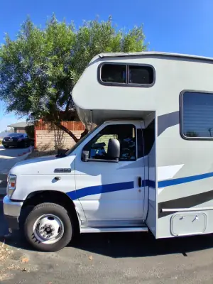 Used 2021 Coachmen Cross Trek 23XG