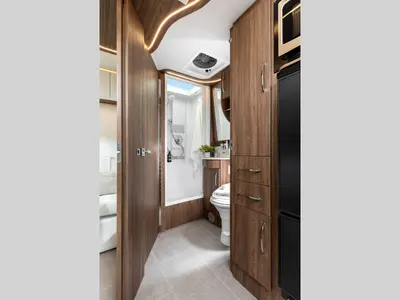 2027 Leisure Travel Unity photo 7