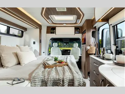 2027 Leisure Travel Unity photo 6