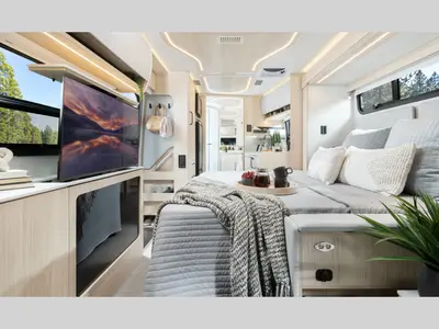 2027 Leisure Travel Unity photo 6
