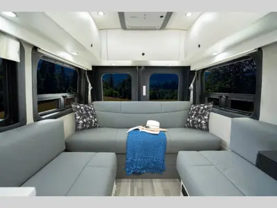 2027 Pleasure-Way Lexor photo 5