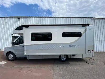 2027 Winnebago Navion photo 7
