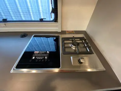 2027 Winnebago Navion photo 19