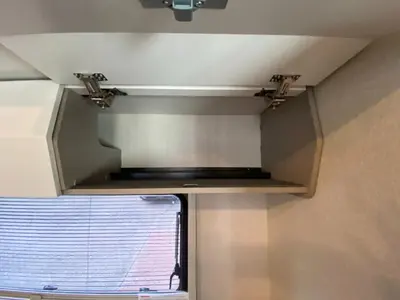 2027 Winnebago Navion photo 40