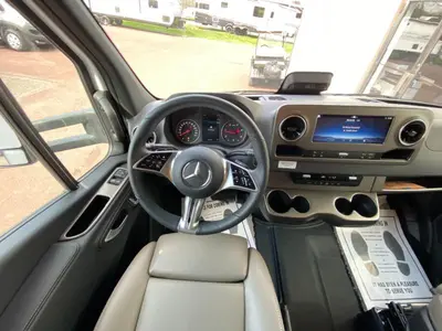2027 Winnebago Navion photo 45