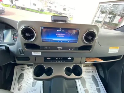 2027 Winnebago Navion photo 43