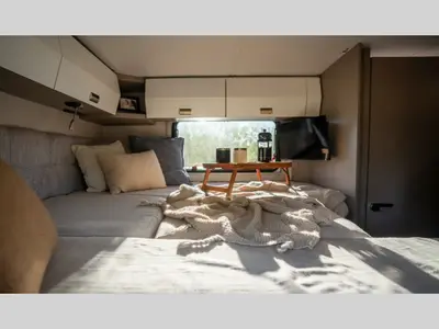 2027 Winnebago Navion photo 4
