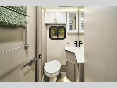 2027 Winnebago Navion photo 6