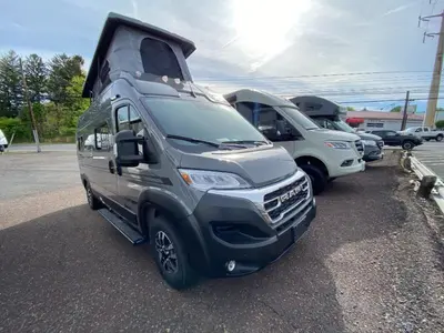 2027 Winnebago Solis photo 3