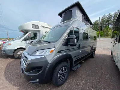 2027 Winnebago Solis photo 4