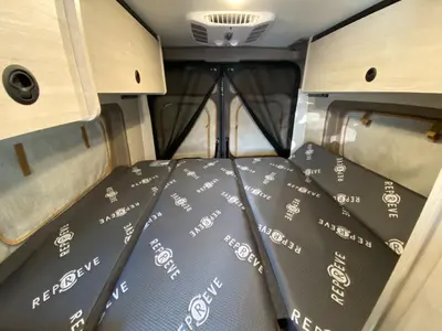 2027 Winnebago Solis photo 37