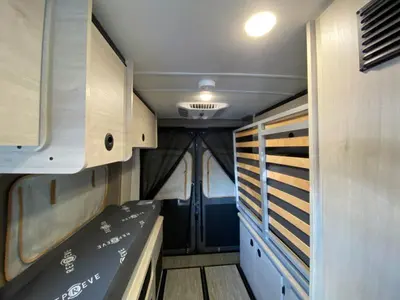 2027 Winnebago Solis photo 33
