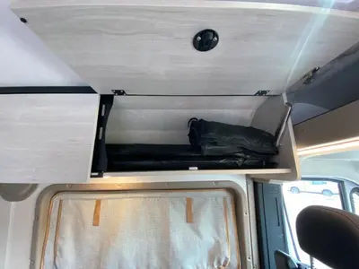 2027 Winnebago Solis Pocket photo 20
