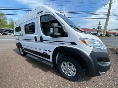 2027 Winnebago Solis Pocket photo 12