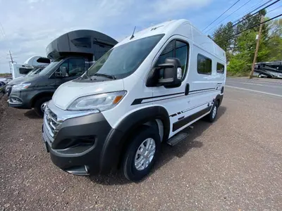 2027 Winnebago Solis Pocket photo 4