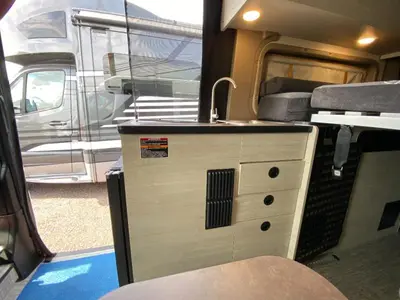 2027 Winnebago Solis Pocket photo 21