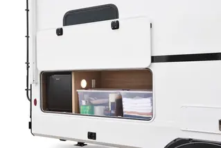 2027 Winnebago Thrive photo 7