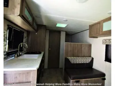 2021 ASPEN TRAIL photo 3