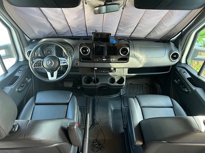 2020 TIFFIN MOTORHOMES WAYFARER photo 8