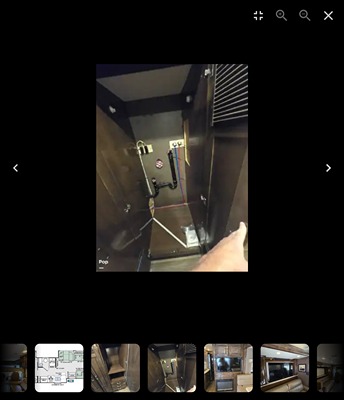 2019 THOR MOTOR COACH PALAZZO photo 10