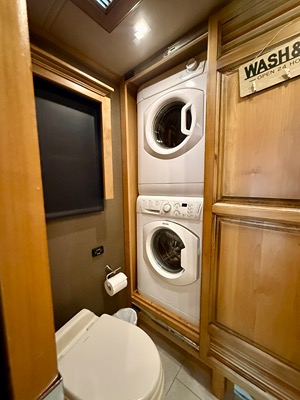 2019 TIFFIN MOTORHOMES PHAETON photo 10