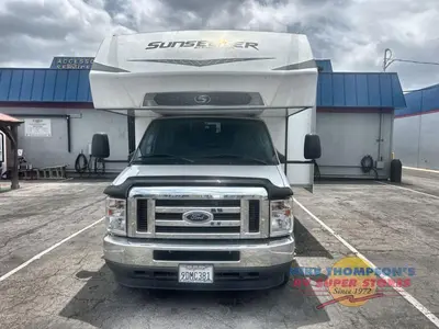 2023 Forest River RV Sunseeker LE photo 3