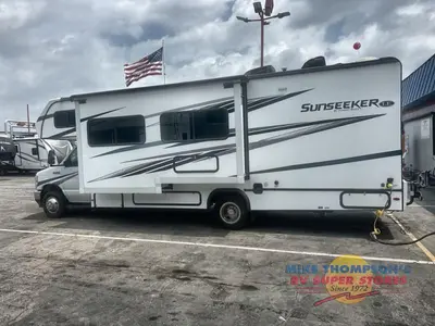 2023 Forest River RV Sunseeker LE photo 9