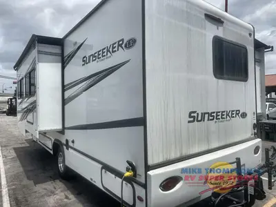 2023 Forest River RV Sunseeker LE photo 8