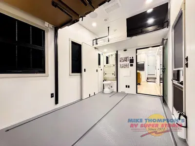 2026 Brinkley Model G photo 17