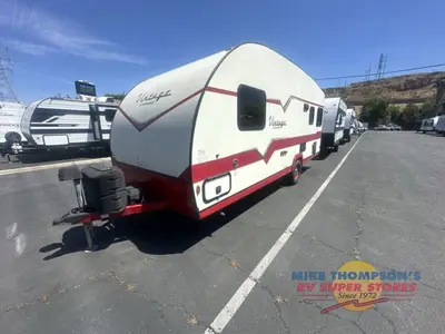 2021 Gulf Stream RV Vintage Cruiser photo 3