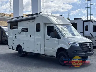 New 2027 Winnebago EKKO Sprinter 23B