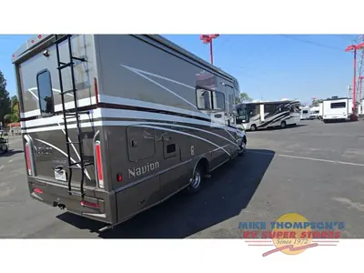 2021 Winnebago Navion photo 8