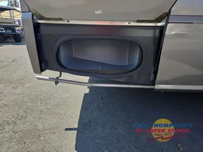 2021 Winnebago Navion photo 43