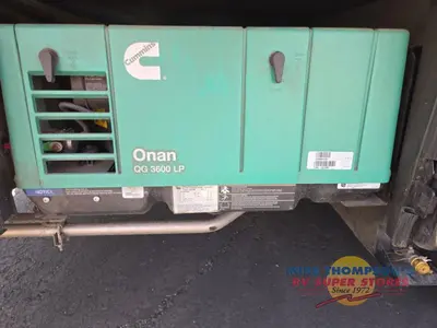 2021 Winnebago Navion photo 46