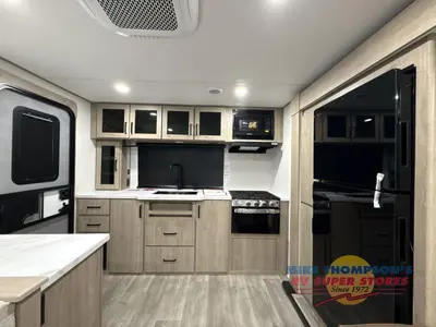 2026 Grand Design Imagine XLS photo 18