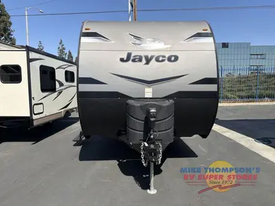 2023 Jayco Jay Flight SLX 8 photo 3