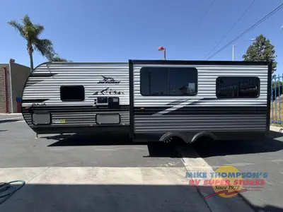 2023 Jayco Jay Flight SLX 8 photo 12