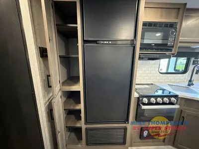 2023 Jayco Jay Flight SLX 8 photo 33