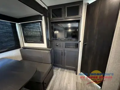 2023 Jayco Jay Flight SLX 8 photo 24