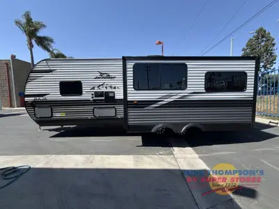 2023 Jayco Jay Flight SLX 8 photo 5