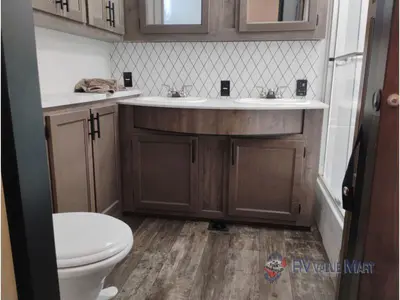 2021 Forest River RV Sabre photo 26