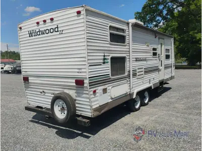 2002 Forest River RV Wildwood photo 8