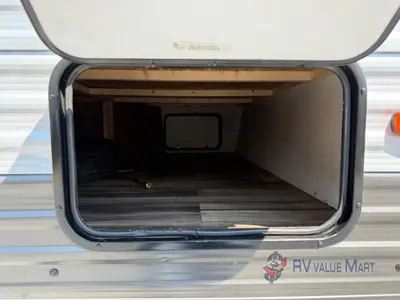 2022 Prime Time RV Avenger photo 9